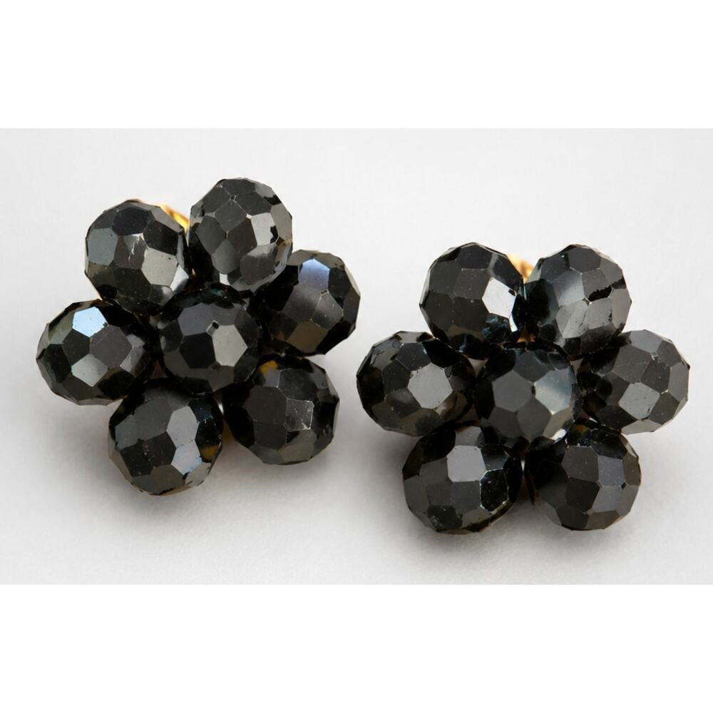 Black Glass Clip-On Earrings Flower 7/8" Clusters‎ Faceted Vintage bc-63